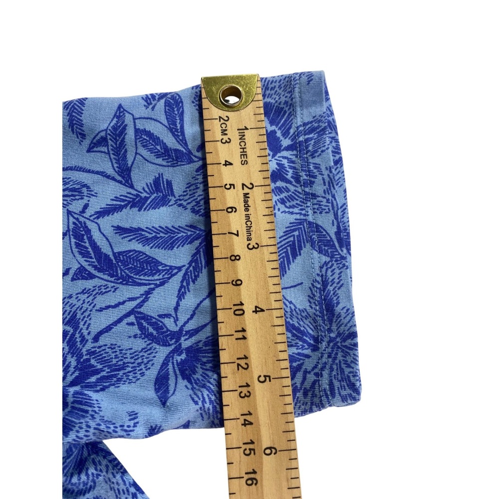 Chico's Cold Shoulder Top Women Size 2 Blue Excellent Floral Tropical Print - Picture 6 of 9